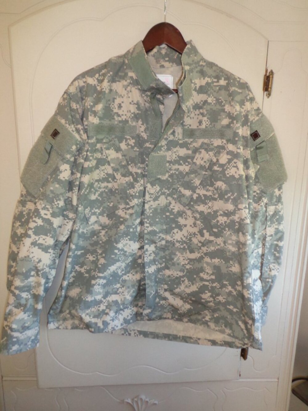 NEW COAT, ARMY COMBAT UNIFORM  Jacket M Zip Closure Pockets Stand Collar